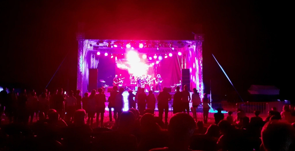 L1pQm1hKM4g.jpg L1pQm1hKM4g.jpg